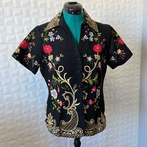 Silkland black floral short sleeve top